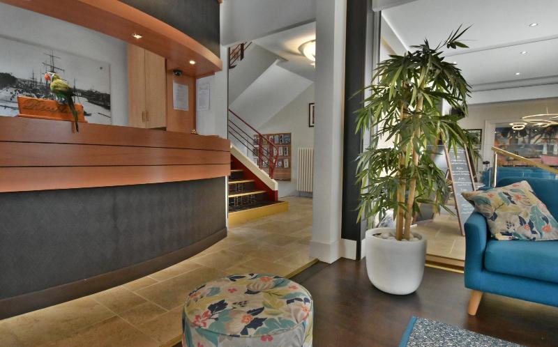 Hotel Escale Oceania Λοριάν Εξωτερικό φωτογραφία